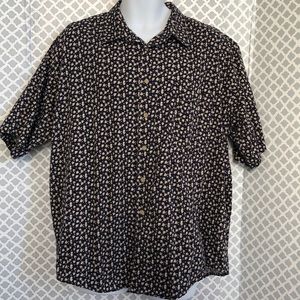 John‎ Henry Navy blue tan geometric shape print